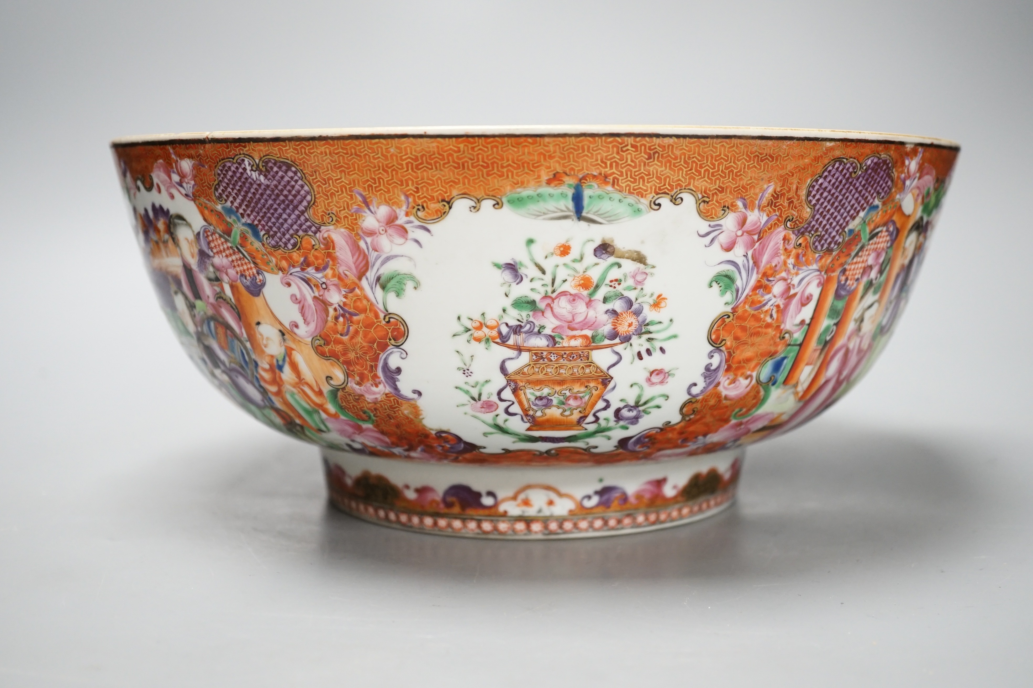 An 18th century Chinese export mandarin pattern porcelain bowl with hardwood stand 28.5cm diameter